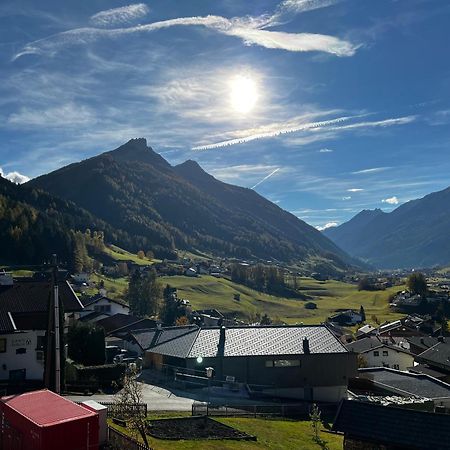 Haus Wildspitz Apartment Neustift im Stubaital Bagian luar foto